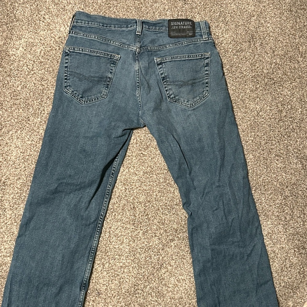 Levi strauss jeans size s61 (medium) cool pockets